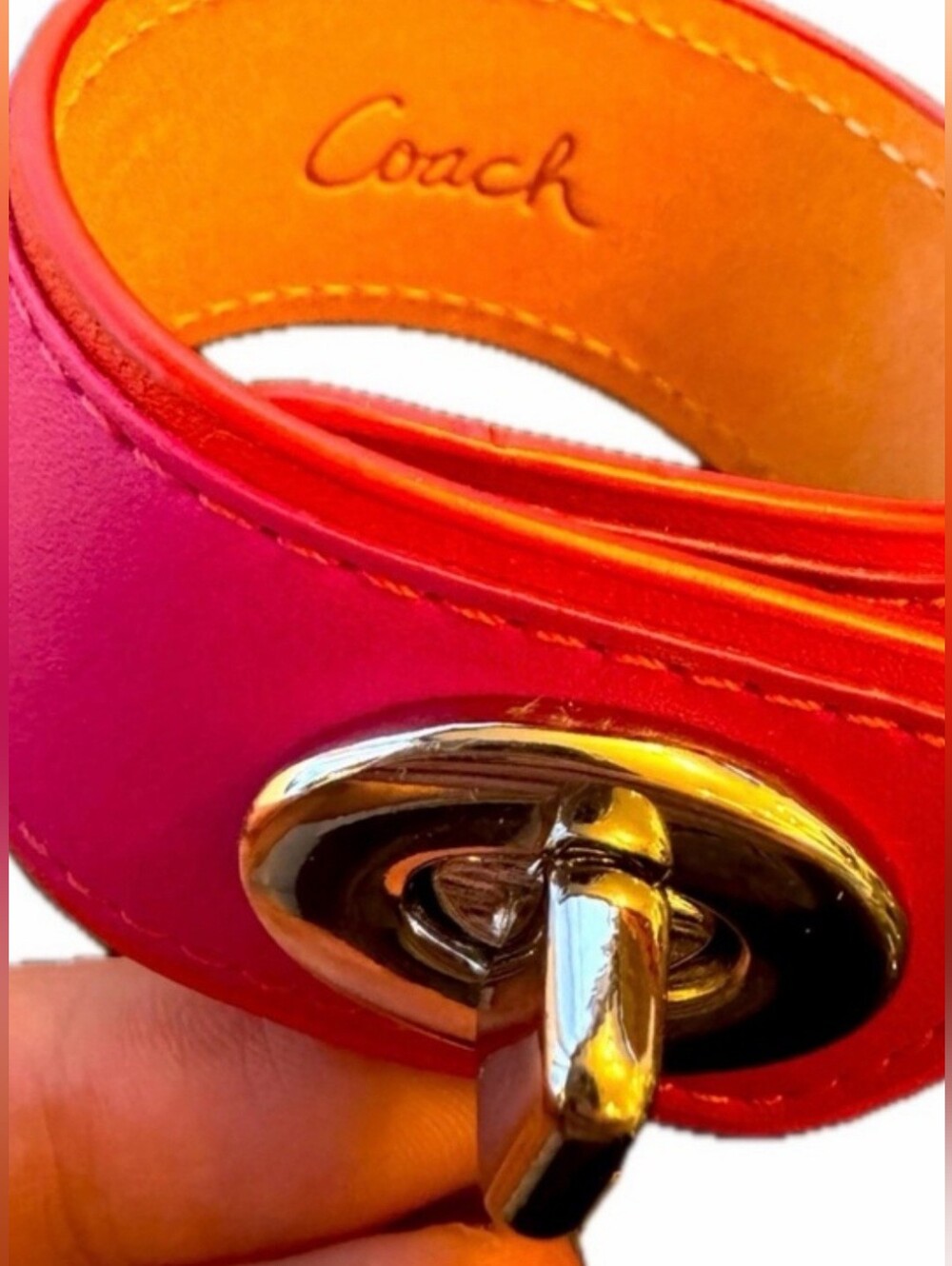 Rare NWT Coach Pink Orange Red Genuine Leather Turnlock Wide Cuff Bracelet - Picture 4 of 9